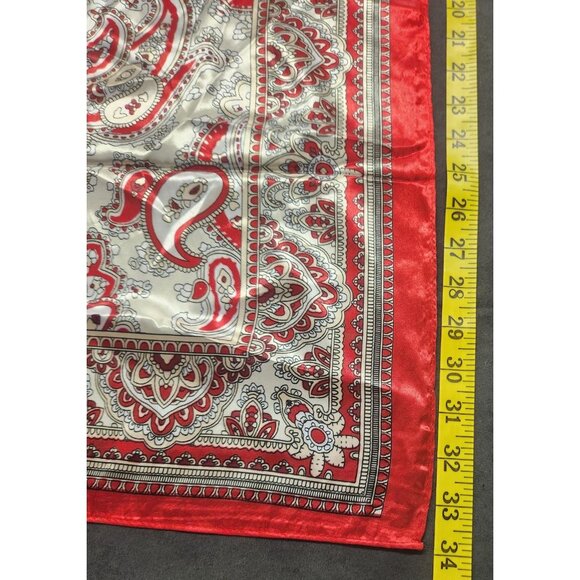 Red & Cream Paisley Square Scarf 100% Polyester 34"x34" Silk-Like Accent Versati - Picture 6 of 10
